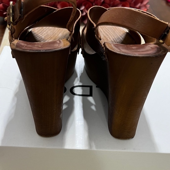 ❤️Aldo Celaria White Wedge Sandals - Picture 9 of 16